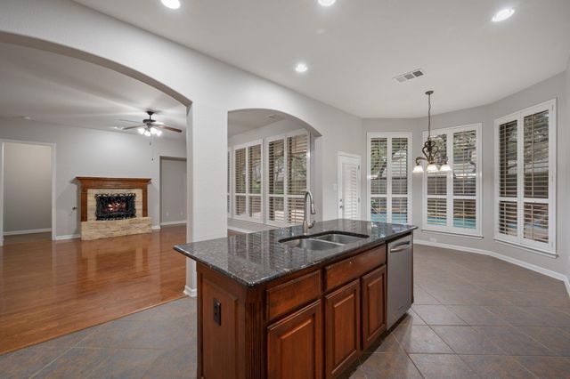 1116 Castle PATH, Round Rock, TX 78681