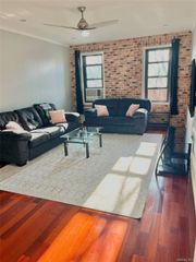 7666 Austin St 5C, Forest Hills, NY 11375