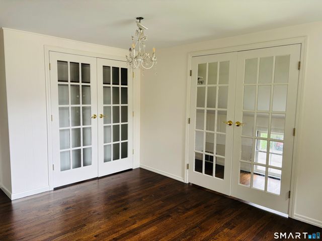 18 Cawley Avenue, Bethel, CT 06801