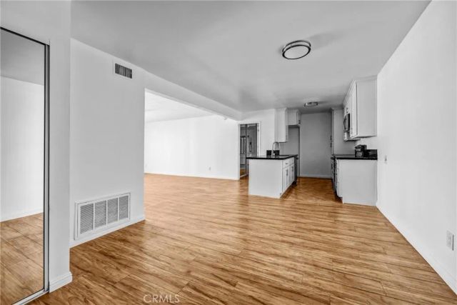 5334 Lindley Avenue 319, Encino, CA 91316