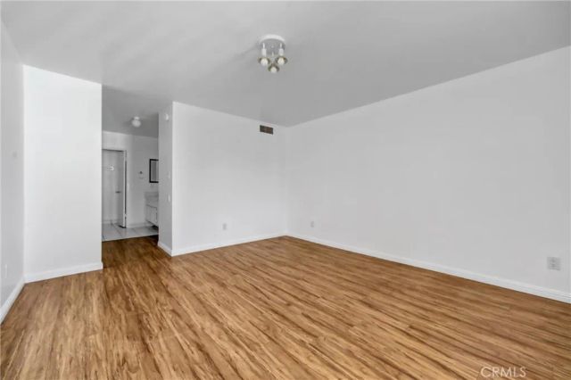 5334 Lindley Avenue 319, Encino, CA 91316