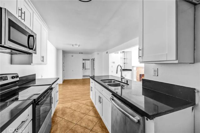 5334 Lindley Avenue 319, Encino, CA 91316