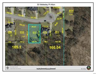 30 Wellesley Place, Alton, IL 62002
