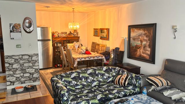 6220 N Ridge Avenue S203, Chicago, IL 60660