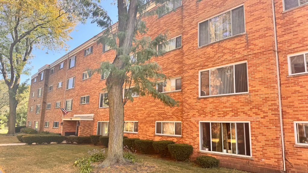 6220 N Ridge Avenue S203, Chicago, IL 60660