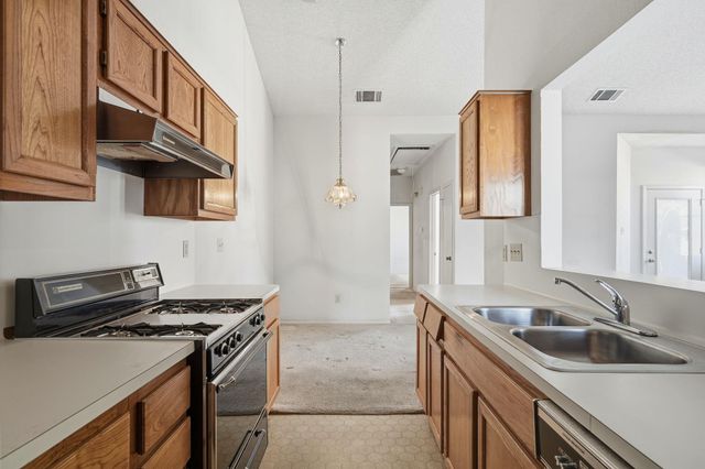 6501 Brush Country RD 120, Austin, TX 78749