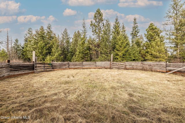 41975 S HIGHWAY 3, St. Maries, ID 83861