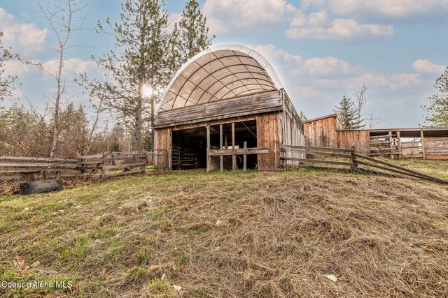 41975 S HIGHWAY 3, St. Maries, ID 83861