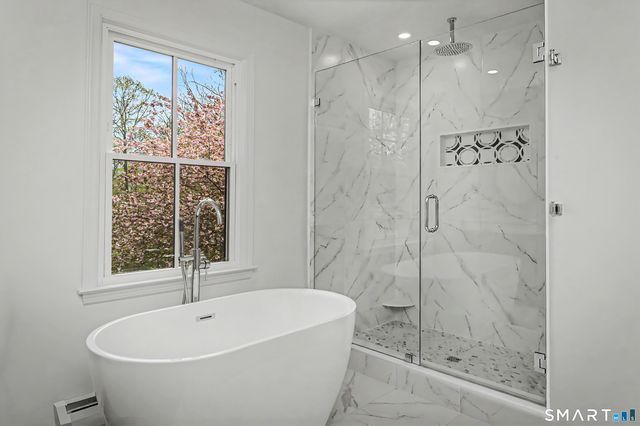 131 Fieldcrest Drive, Ridgefield, CT 06877