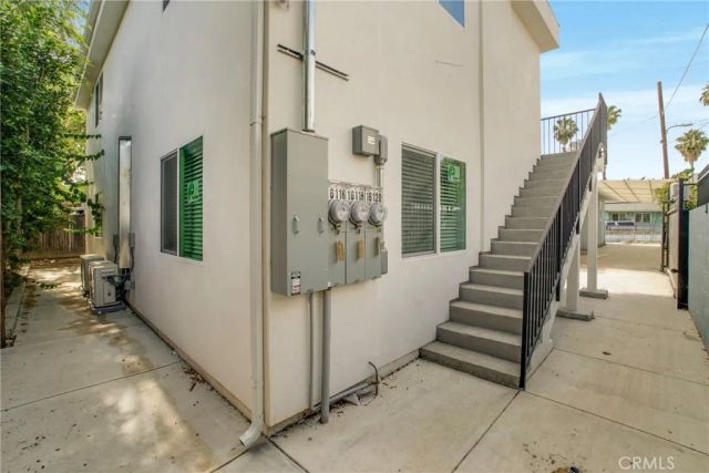 16120 Haynes Street, Van Nuys, CA 91406