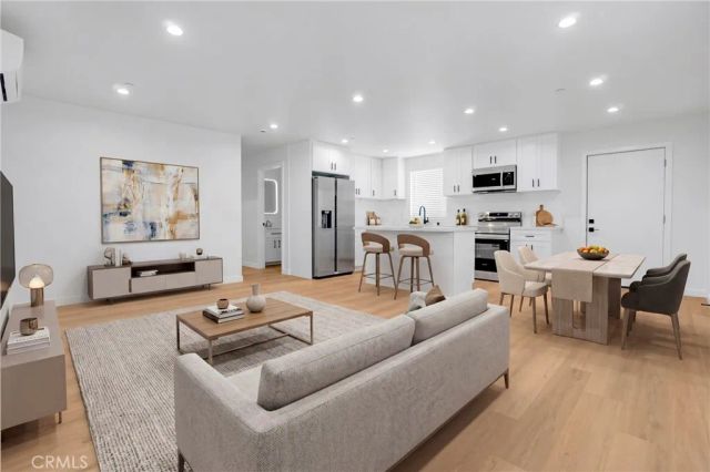 16120 Haynes Street, Van Nuys, CA 91406
