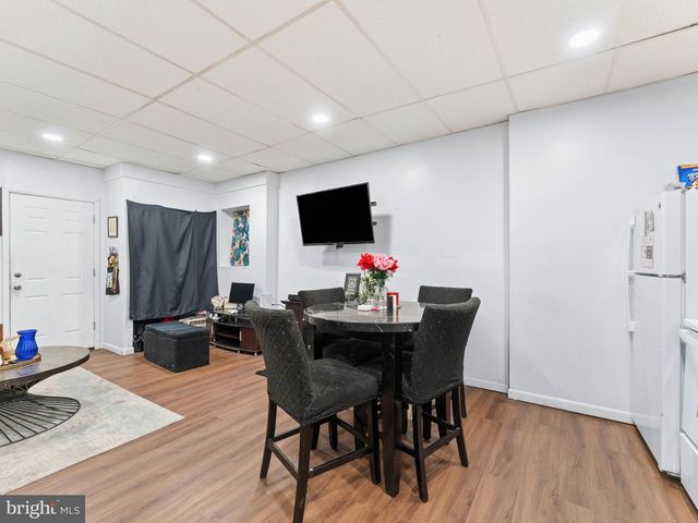 400 MARKET ST, Marcus Hook, PA 19061