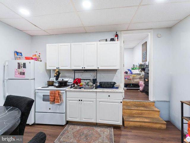 400 MARKET ST, Marcus Hook, PA 19061