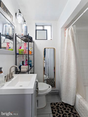 400 MARKET ST, Marcus Hook, PA 19061