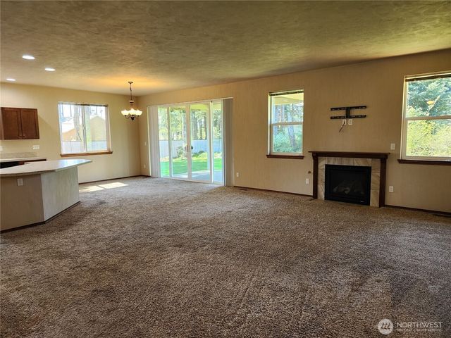 30 E Lily Pond Lane, Shelton, WA 98584