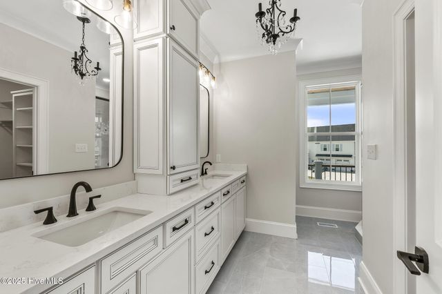 1827 Olde Farm Road, Morehead City, NC 28557