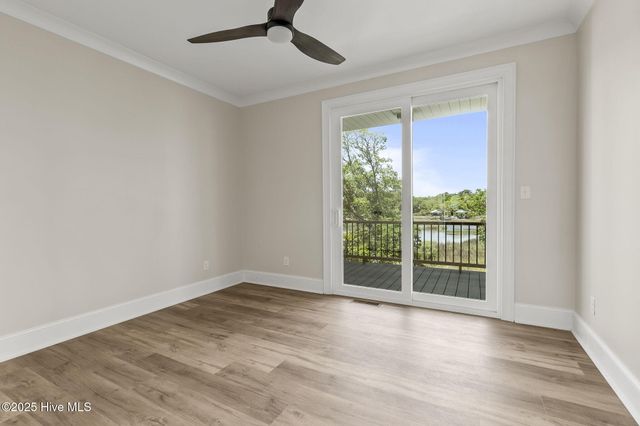 1827 Olde Farm Road, Morehead City, NC 28557