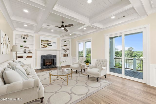 1827 Olde Farm Road, Morehead City, NC 28557