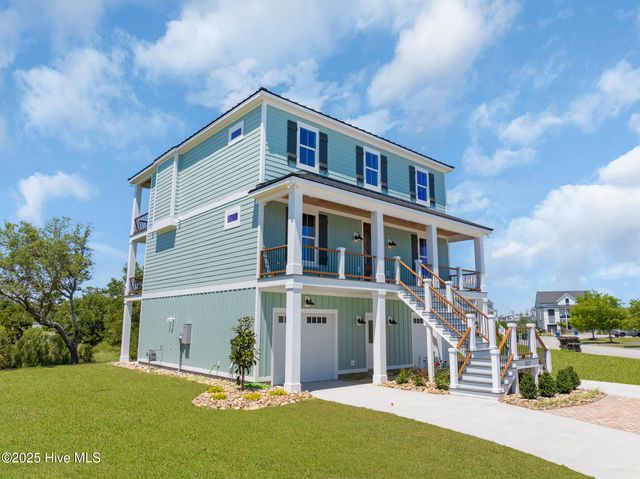 1827 Olde Farm Road, Morehead City, NC 28557