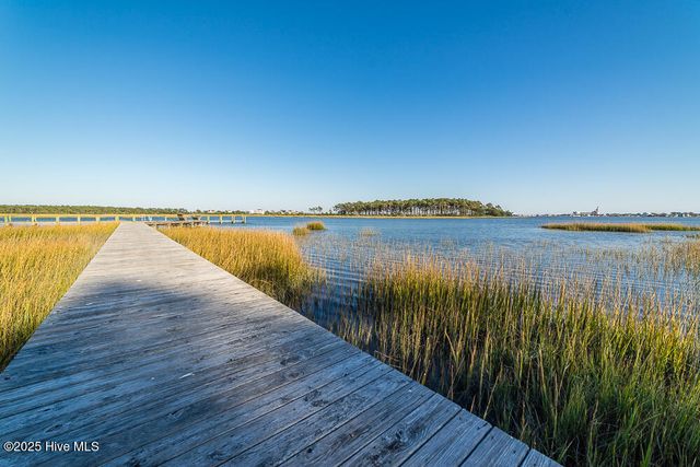 1827 Olde Farm Road, Morehead City, NC 28557