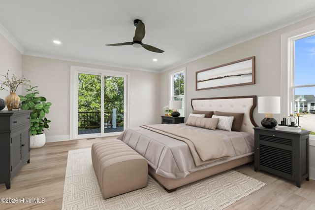 1827 Olde Farm Road, Morehead City, NC 28557