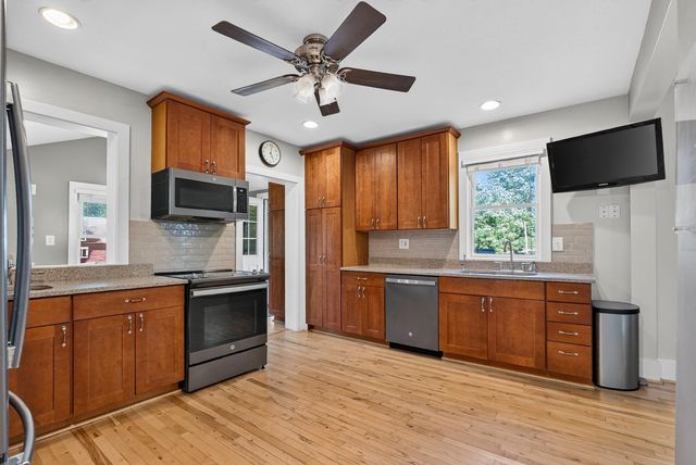 4032 Oakland Street, Saint Bonifacius, MN 55375
