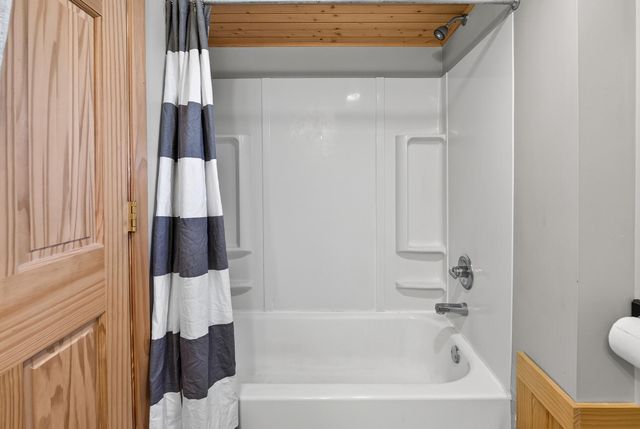4032 Oakland Street, Saint Bonifacius, MN 55375