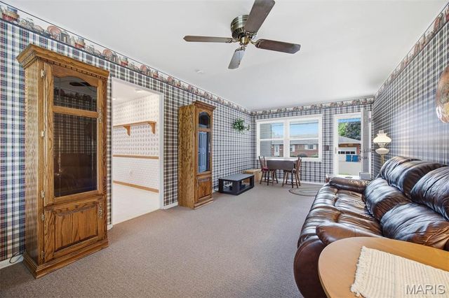 1920 Cypress Street, Highland, IL 62249