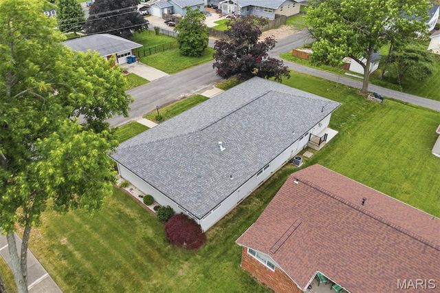 1920 Cypress Street, Highland, IL 62249