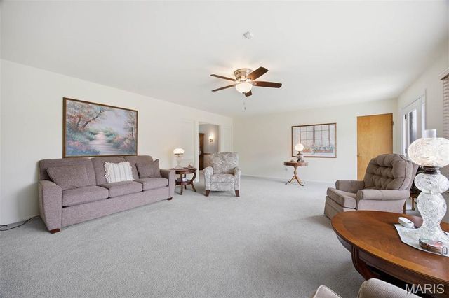 1920 Cypress Street, Highland, IL 62249