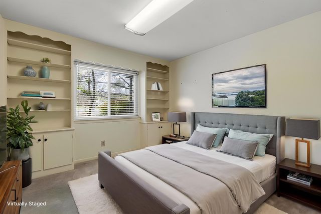 4742 Oakbrook Ct Apt 1, Memphis, TN 38117