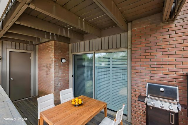 4742 Oakbrook Ct Apt 1, Memphis, TN 38117