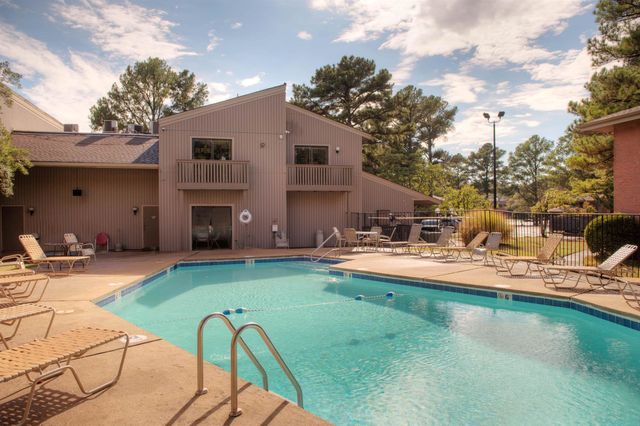 4742 Oakbrook Ct Apt 1, Memphis, TN 38117