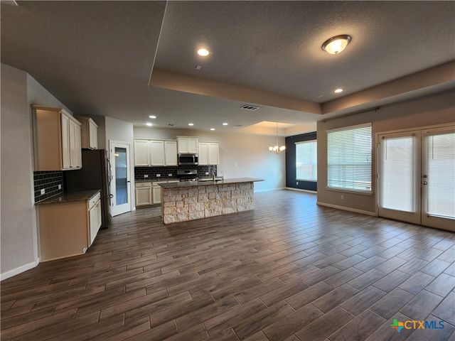 338 Oak Creek Way, New Braunfels, TX 78130