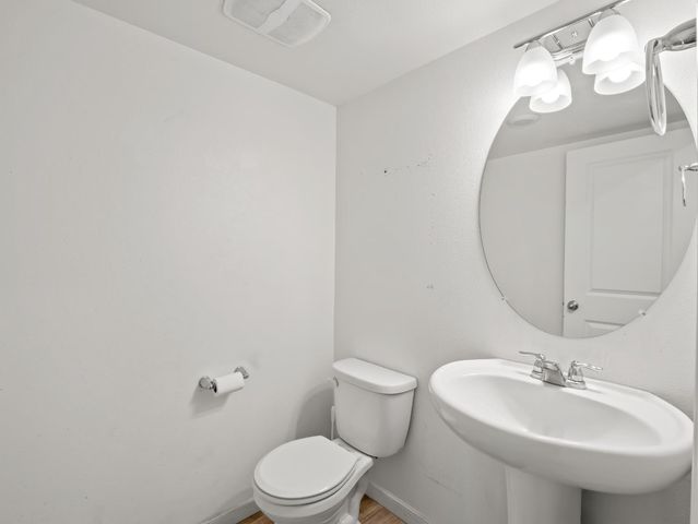 3637 N Mccaffrey Avenue, Fresno, CA 93722