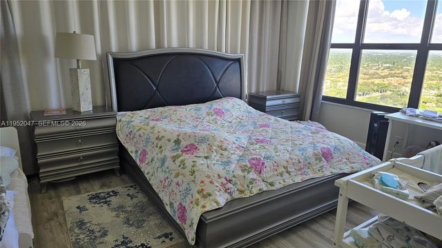 2500 Parkview Dr 2312, Hallandale Beach, FL 33009