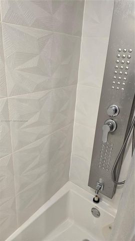 2500 Parkview Dr 2312, Hallandale Beach, FL 33009