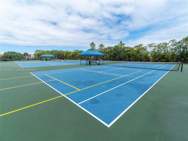 2500 Parkview Dr 2312, Hallandale Beach, FL 33009