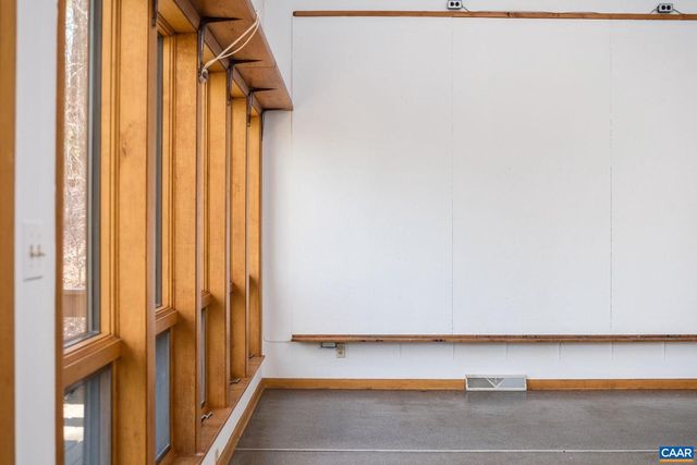 298 COURTHOUSE MOUNTAIN LN, Madison, VA 22727