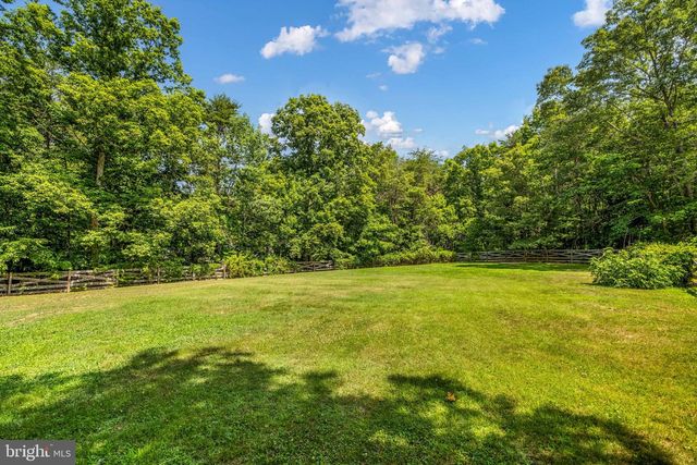 7721 RIPARIAN CT, Fredericksburg, VA 22408