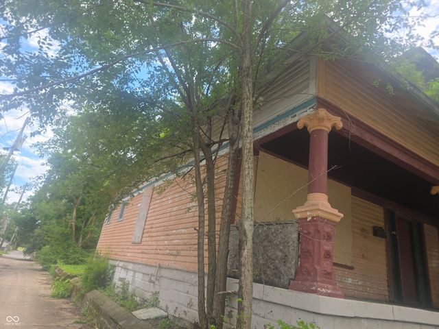 511 N Gray Street, Indianapolis, IN 46201