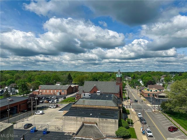 2 S Main Street, Niles, OH 44446