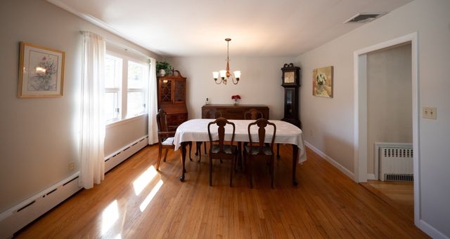 112 Bonnydale Rd, Leominster, MA 01453
