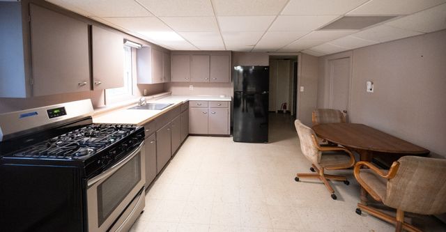 112 Bonnydale Rd, Leominster, MA 01453