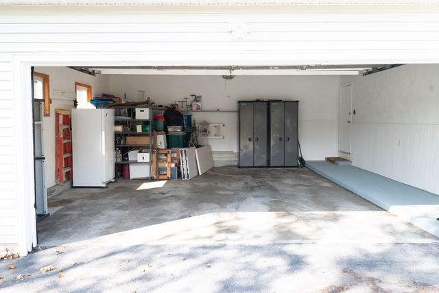 112 Bonnydale Rd, Leominster, MA 01453