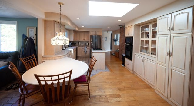 112 Bonnydale Rd, Leominster, MA 01453