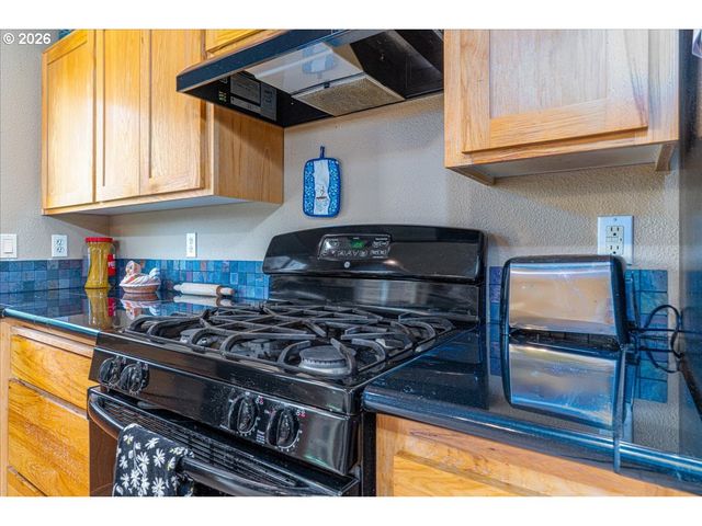 4485 BENHAM Ave, Salem, OR 97317