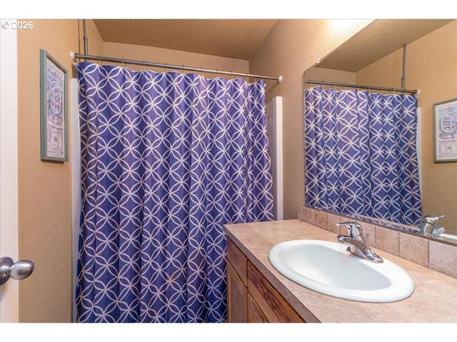 4485 BENHAM Ave, Salem, OR 97317