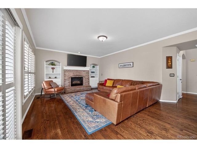 2742 S Braun Way, Lakewood, CO 80228