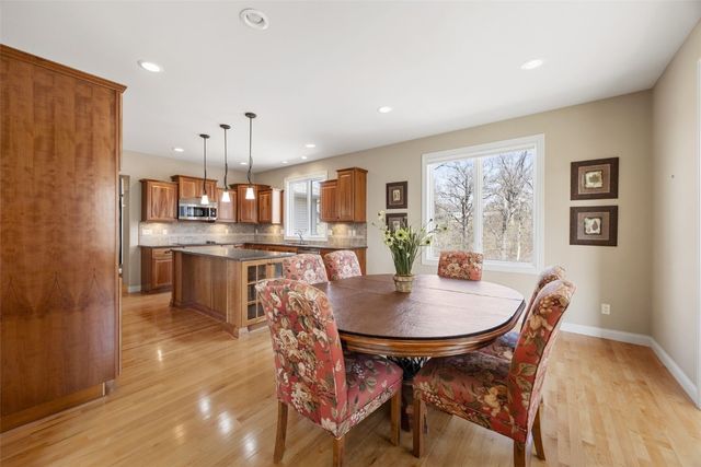 3400 Cedar River Court NE, Cedar Rapids, IA 52411